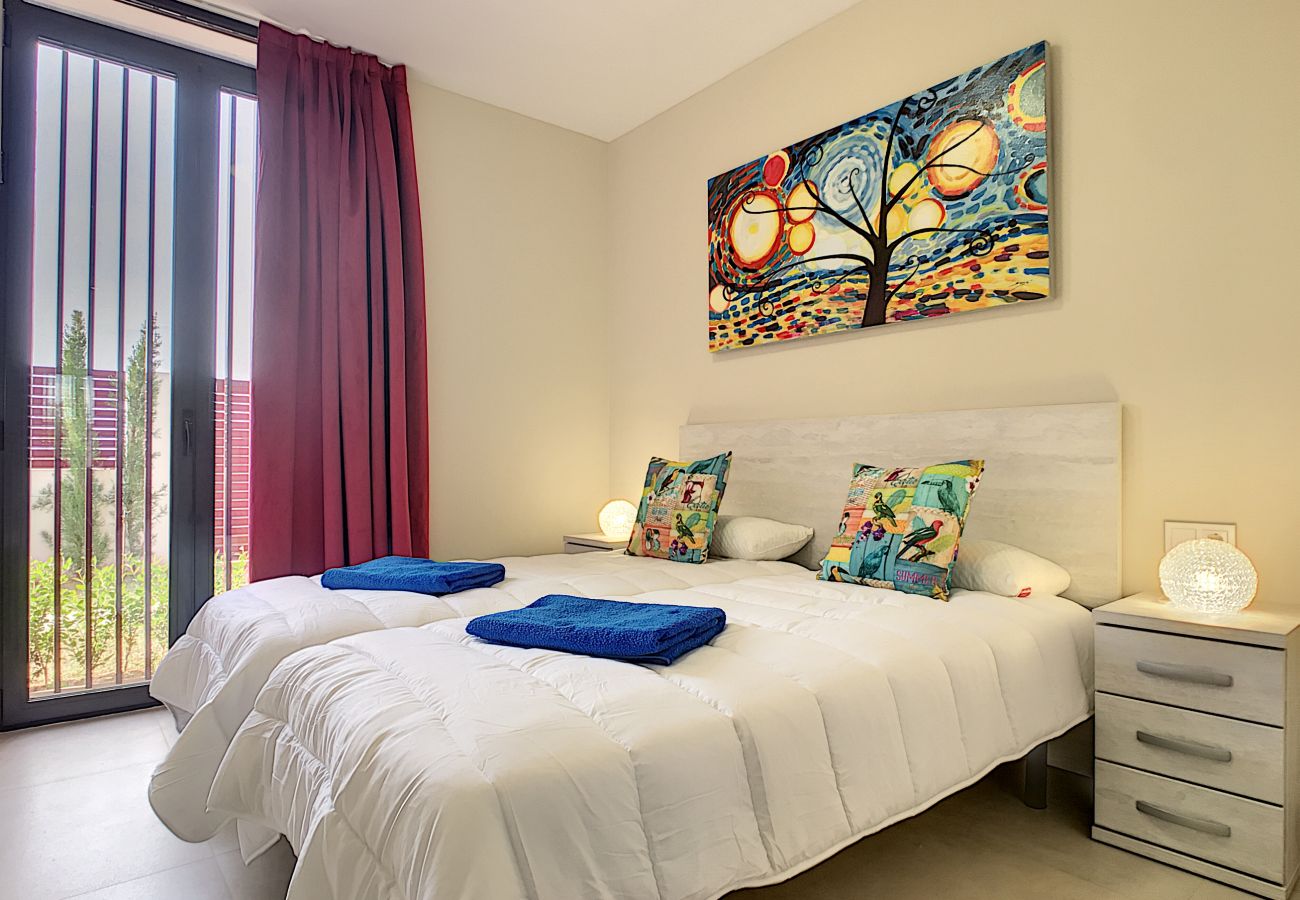 Apartment in Mar de Cristal - Modern, pool view, south east facing