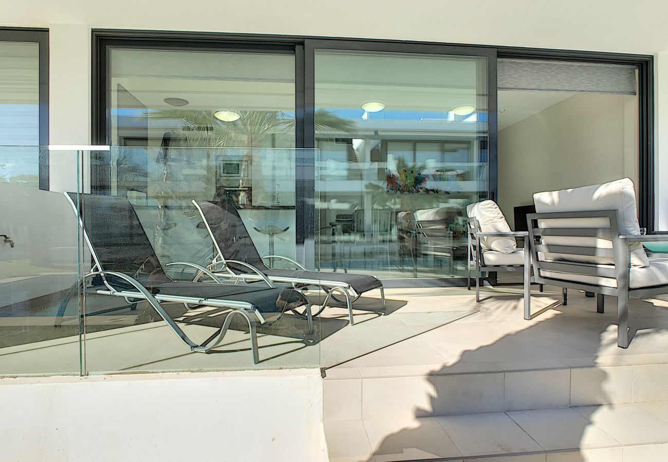 Apartment in Mar de Cristal - Modern, pool view, south east facing