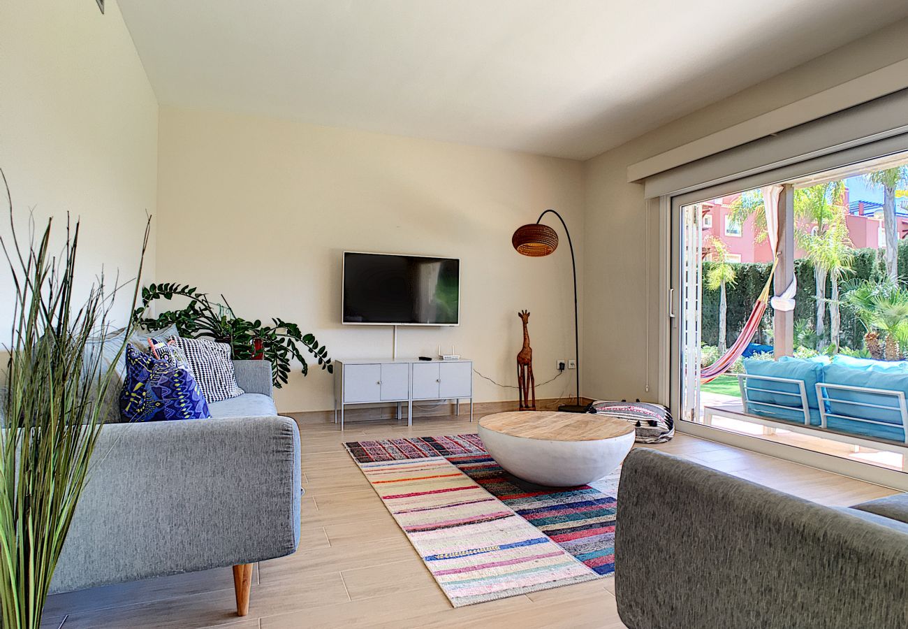 Villa in Mar de Cristal - Modern villa with private pool and garden
