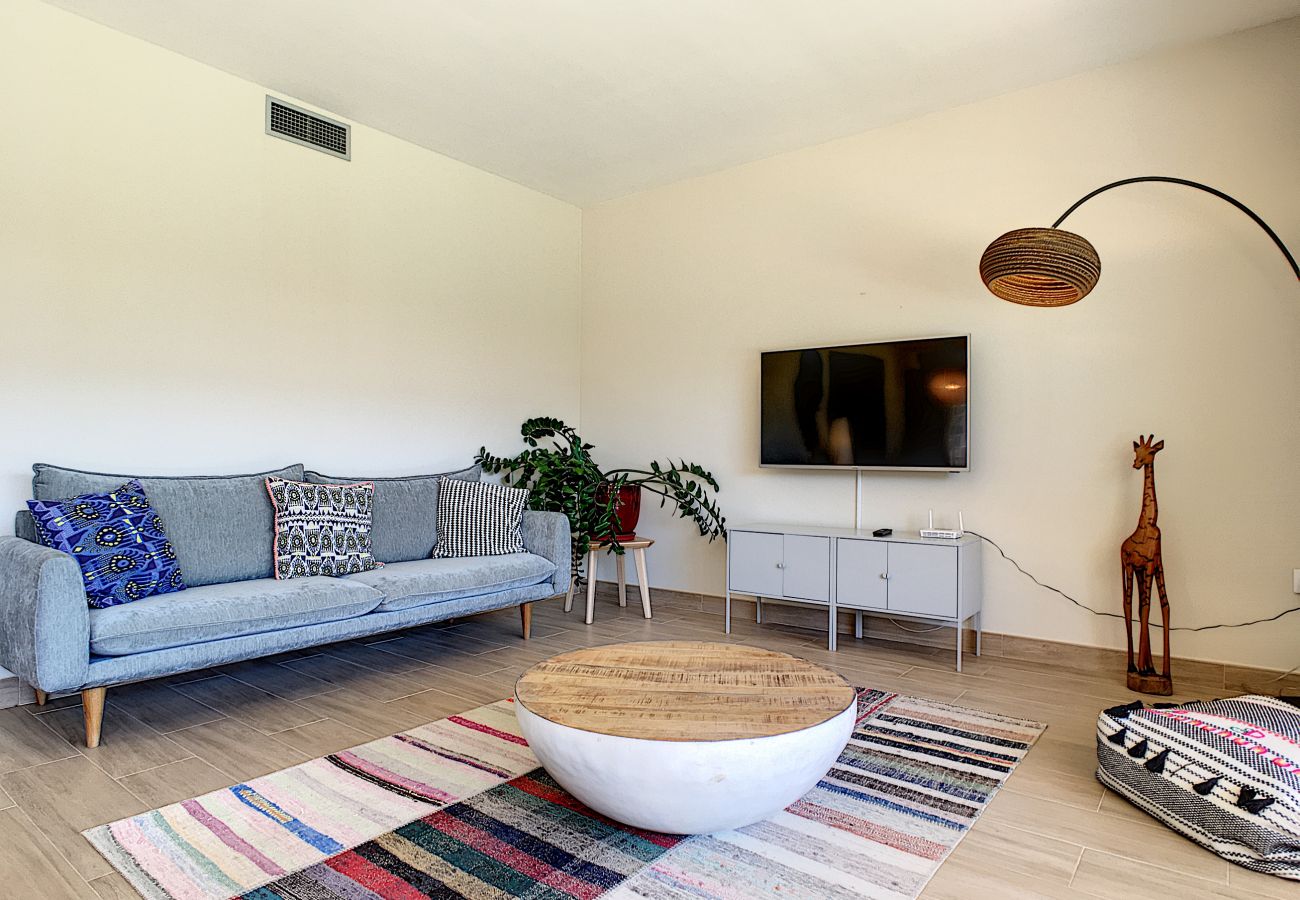 Villa in Mar de Cristal - Modern villa with private pool and garden