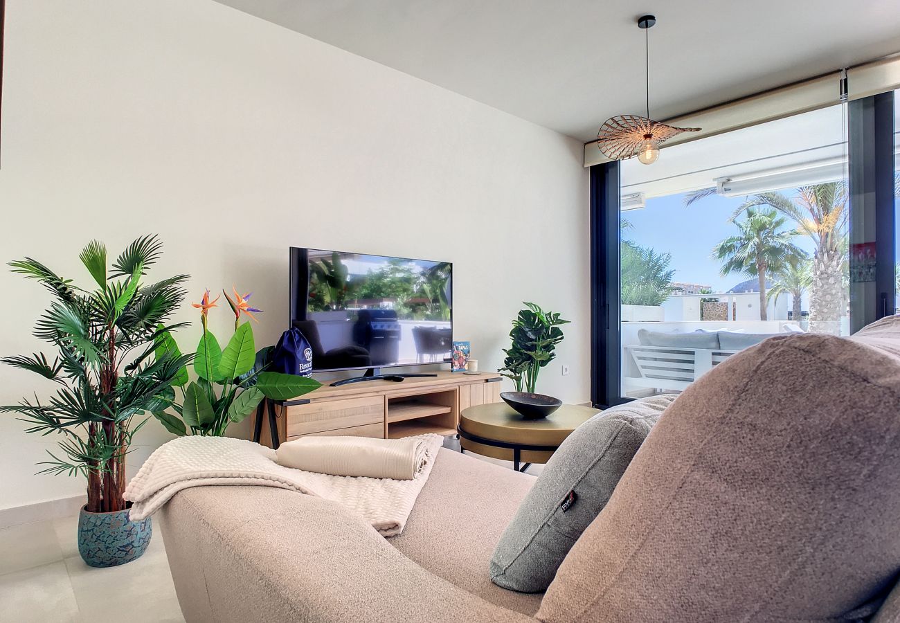 Apartment in Mar de Cristal - Modern, large terrace, pool and BBQ