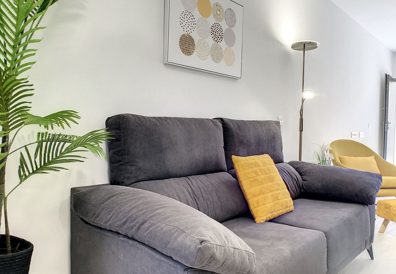 Apartment in Santiago de la Ribera - Ground floor, 100m from beach, pool, wifi, parking