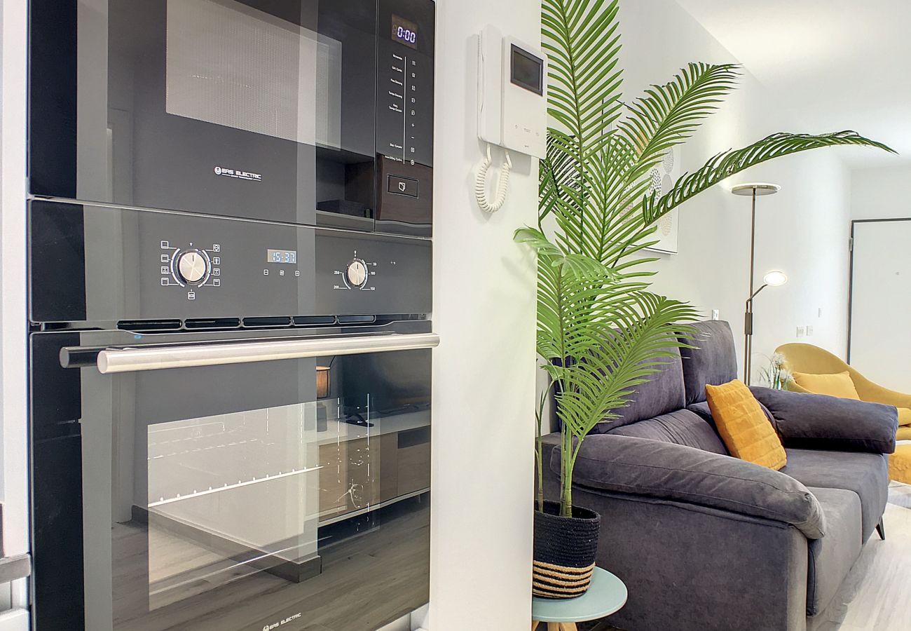 Apartment in Santiago de la Ribera - Ground floor, 100m from beach, pool, wifi, parking