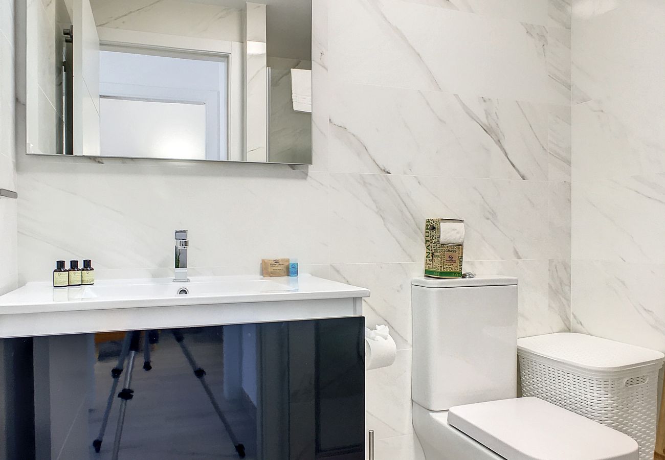 Apartment in Santiago de la Ribera - Ground floor, 100m from beach, pool, wifi, parking