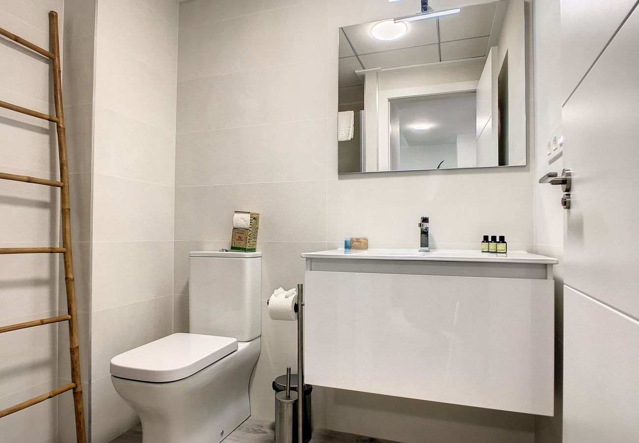 Apartment in Santiago de la Ribera - Ground floor, 100m from beach, pool, wifi, parking