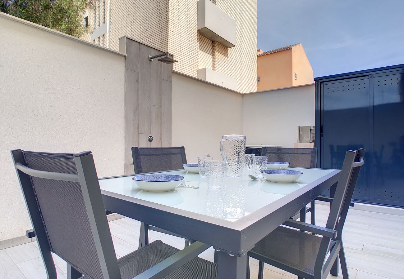 Apartment in Santiago de la Ribera - Ground floor, 100m from beach, pool, wifi, parking