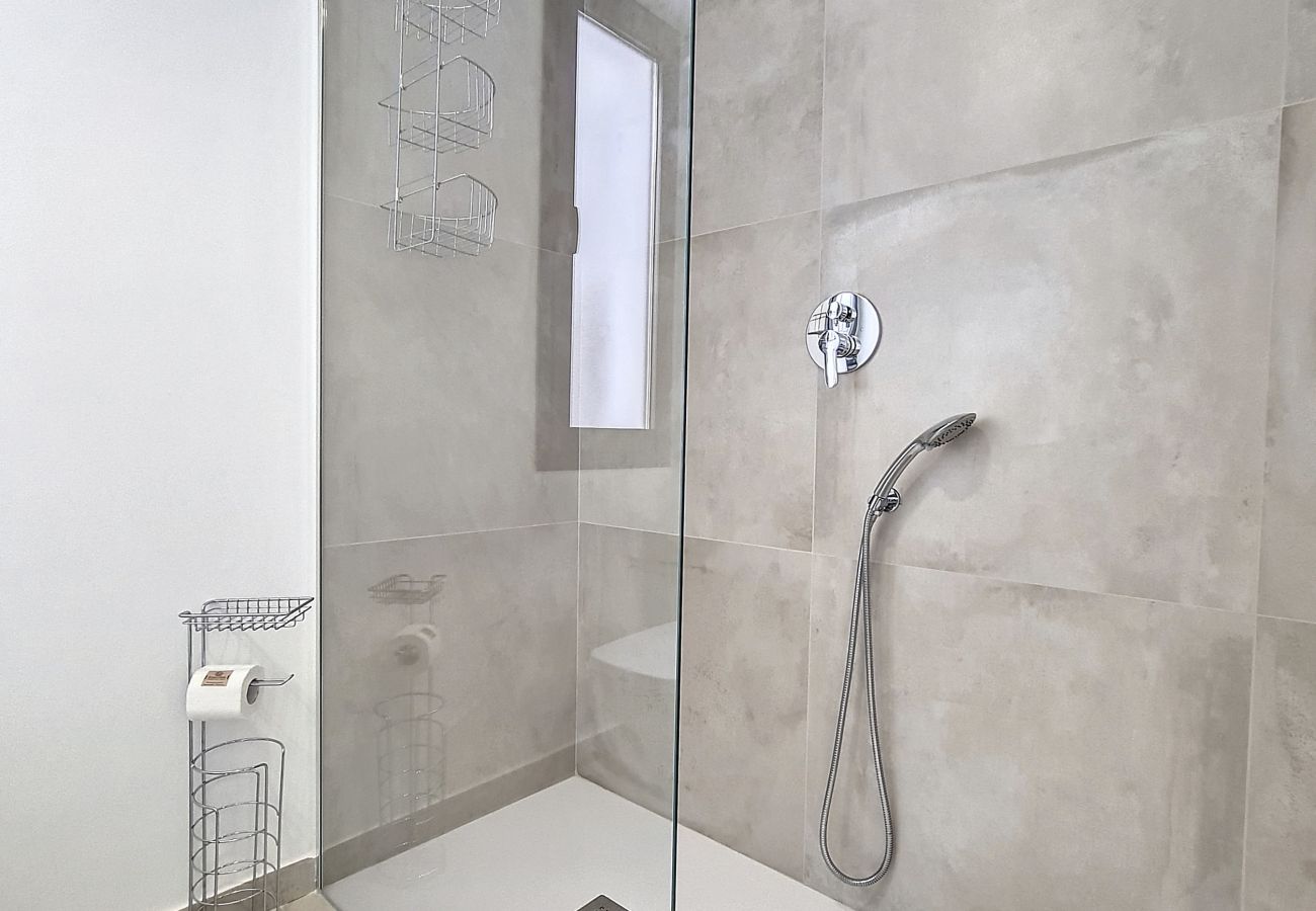 Apartment in Mar de Cristal - Penthouse with roof terrace and pool views