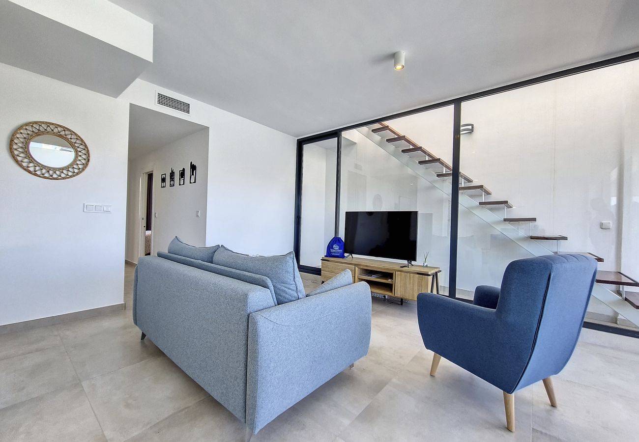 Apartment in Mar de Cristal - Penthouse with roof terrace and pool views