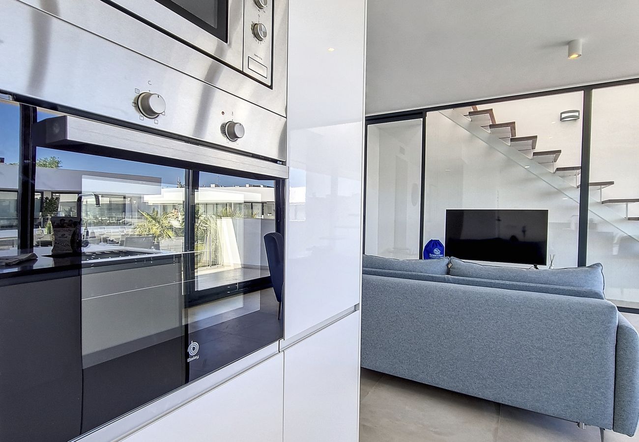 Apartment in Mar de Cristal - Penthouse with roof terrace and pool views