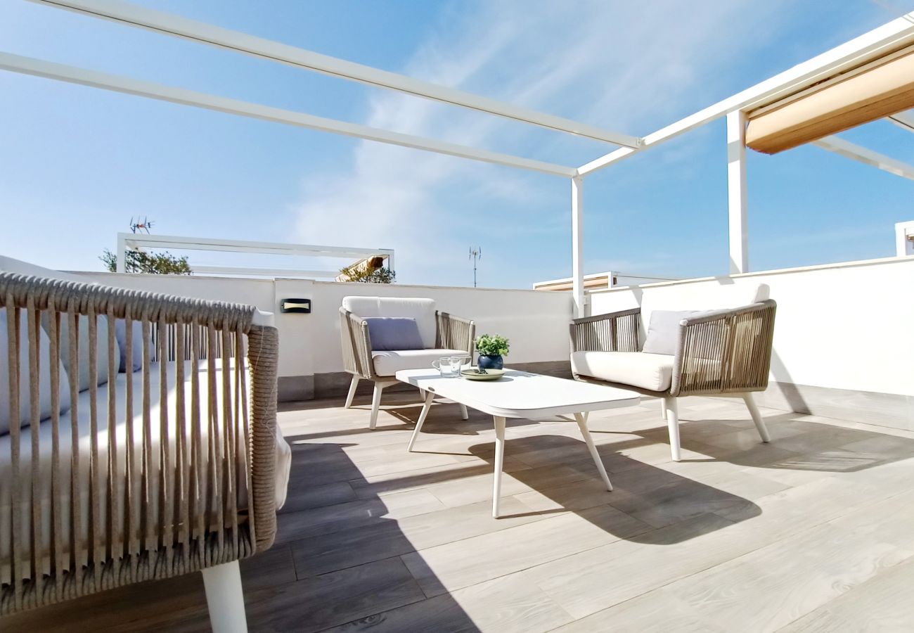 Apartment in Mar de Cristal - Penthouse with roof terrace and pool views