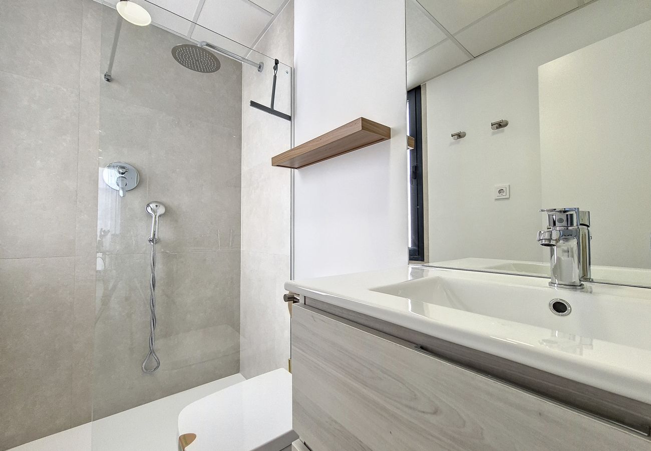 Apartment in Mar de Cristal - Penthouse apartment with pool and sea views