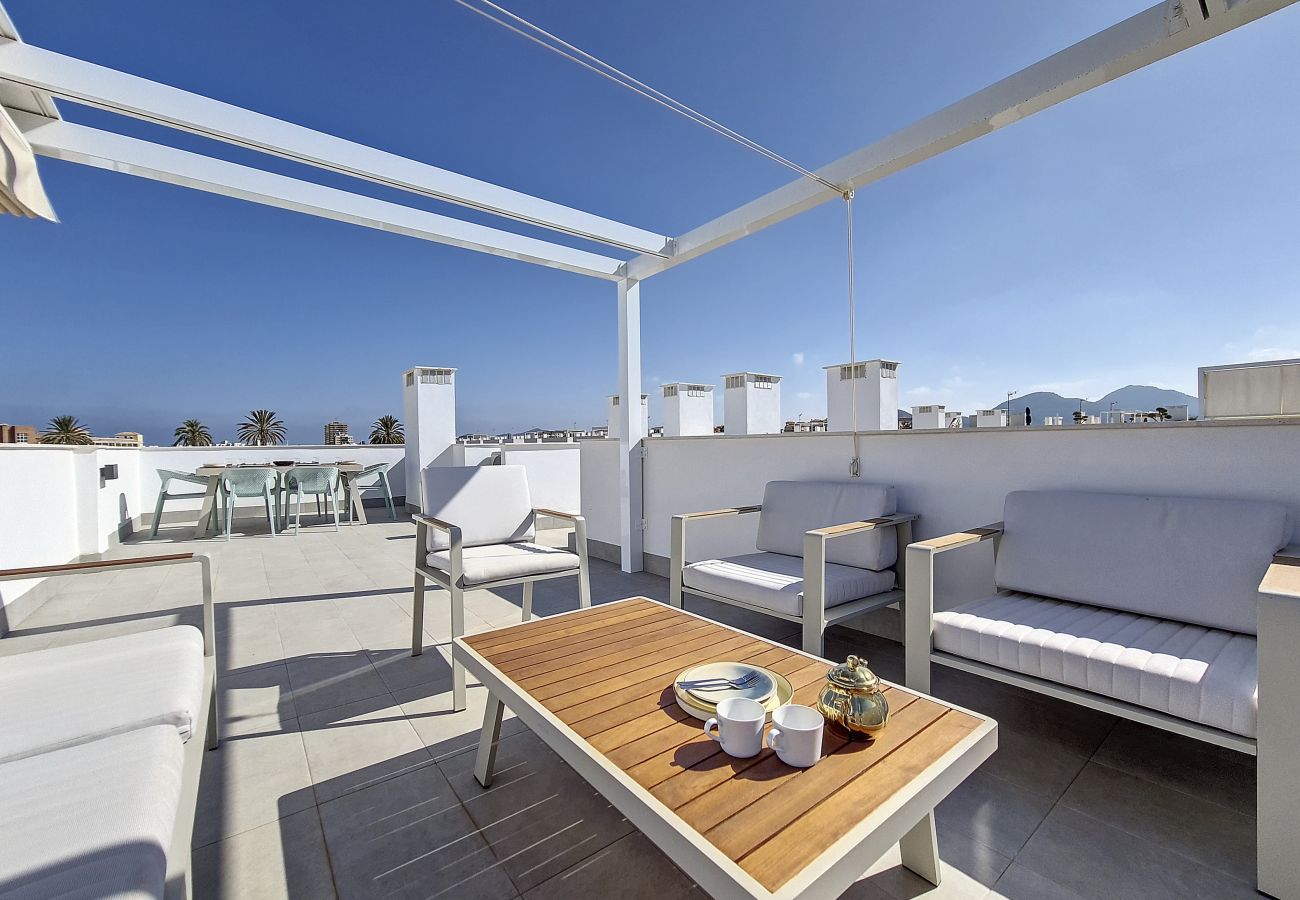 Apartment in Mar de Cristal - Penthouse apartment with pool and sea views