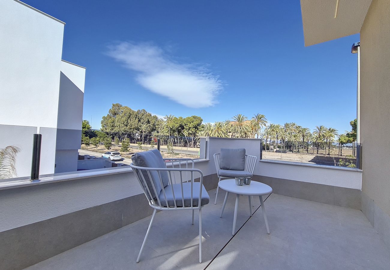 Apartment in San Pedro del Pinatar - Penthouse apartment with pool, parking and Wi-Fi