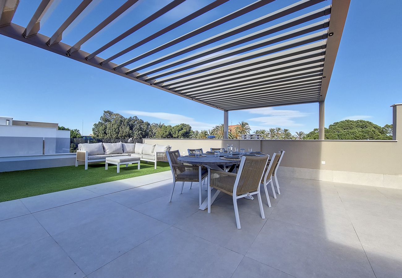 Apartment in San Pedro del Pinatar - Penthouse apartment with pool, parking and Wi-Fi