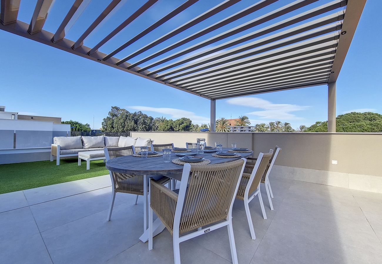 Apartment in San Pedro del Pinatar - Penthouse apartment with pool, parking and Wi-Fi