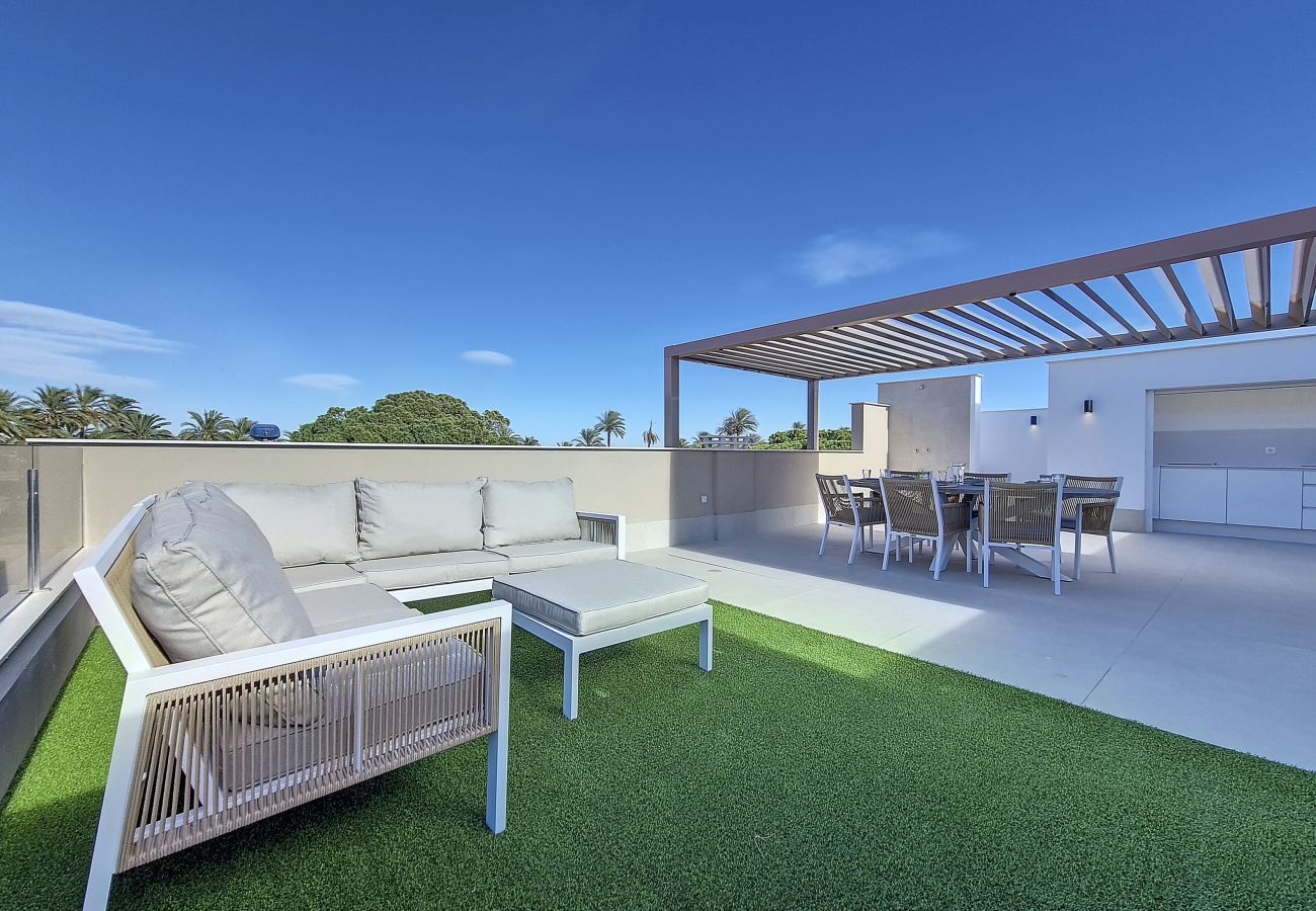 Apartment in San Pedro del Pinatar - Penthouse apartment with pool, parking and Wi-Fi