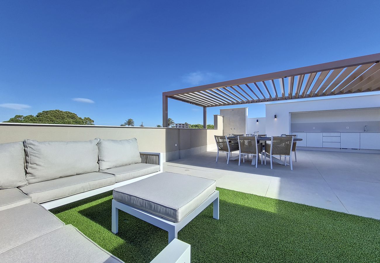 Apartment in San Pedro del Pinatar - Penthouse apartment with pool, parking and Wi-Fi