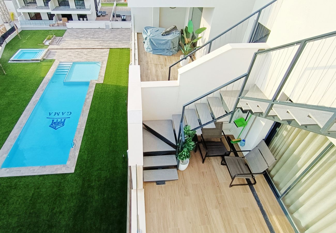 Apartment in San Javier - Penthouse Apartment with Sea and Pool Views