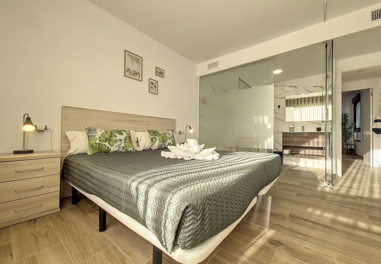 Apartment in San Javier - Penthouse Apartment with Sea and Pool Views