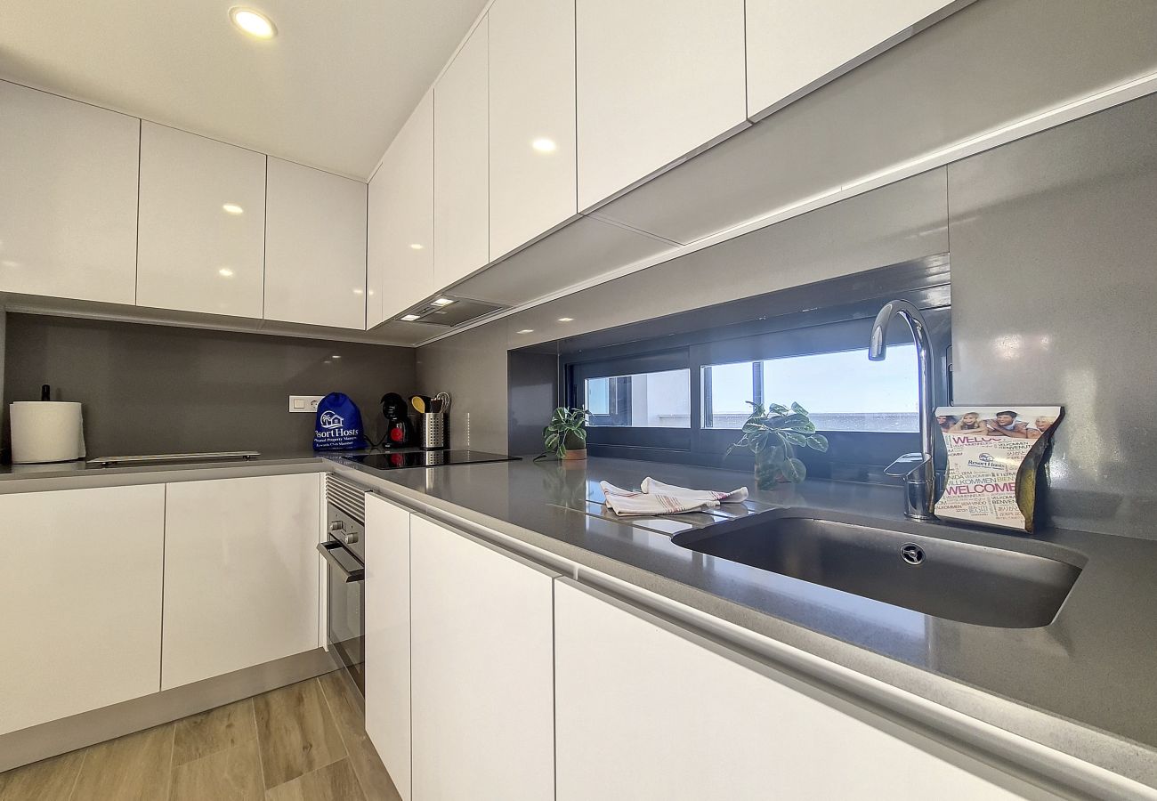 Apartment in San Javier - Penthouse Apartment with Sea and Pool Views