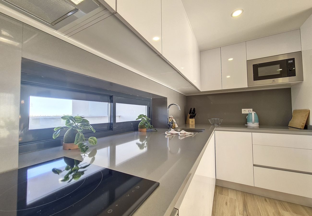 Apartment in San Javier - Penthouse Apartment with Sea and Pool Views