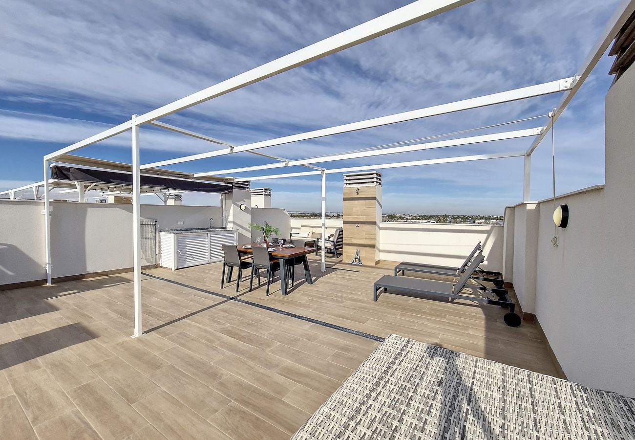 Apartment in San Javier - Penthouse Apartment with Sea and Pool Views