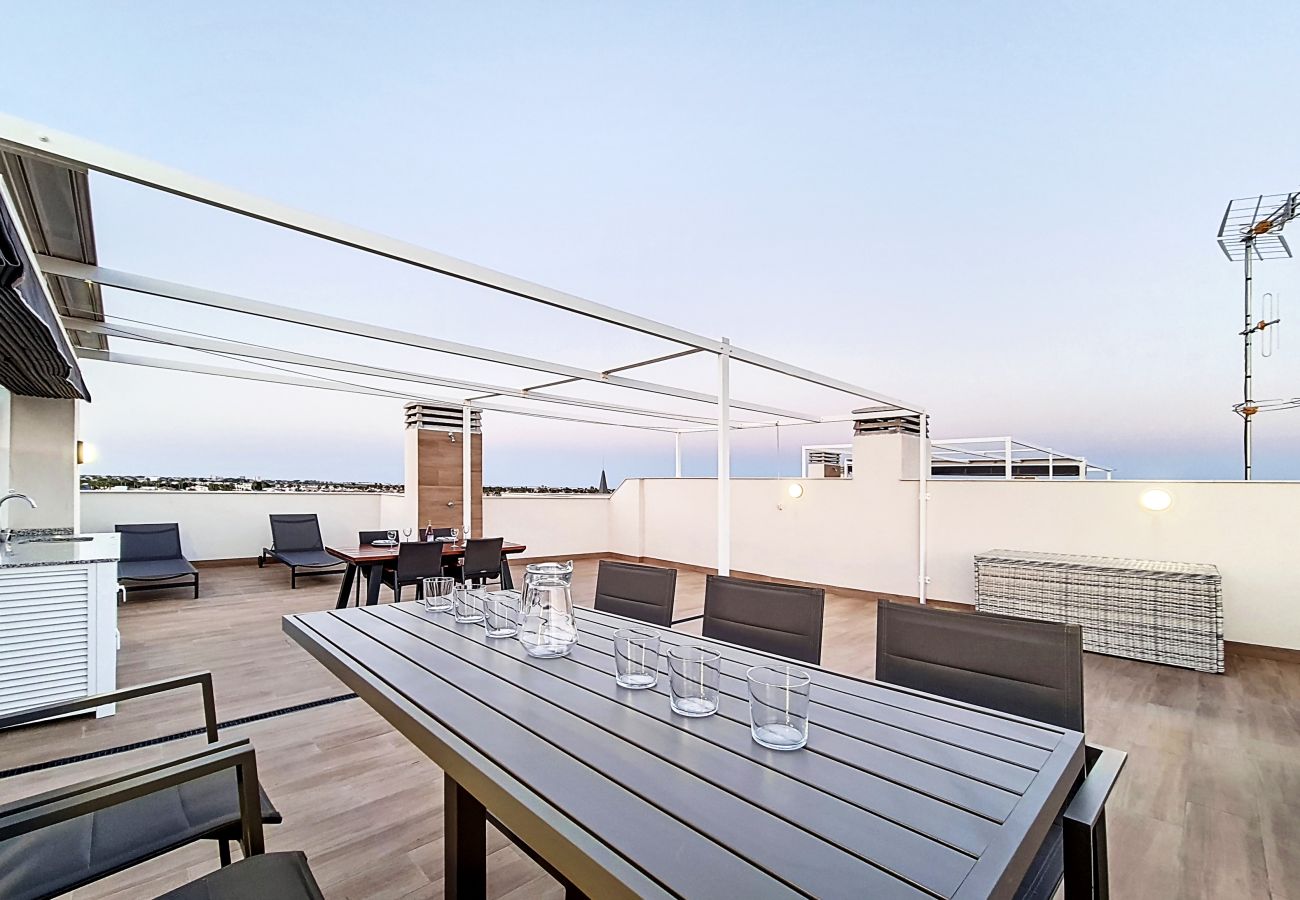 Apartment in San Javier - Penthouse Apartment with Sea and Pool Views