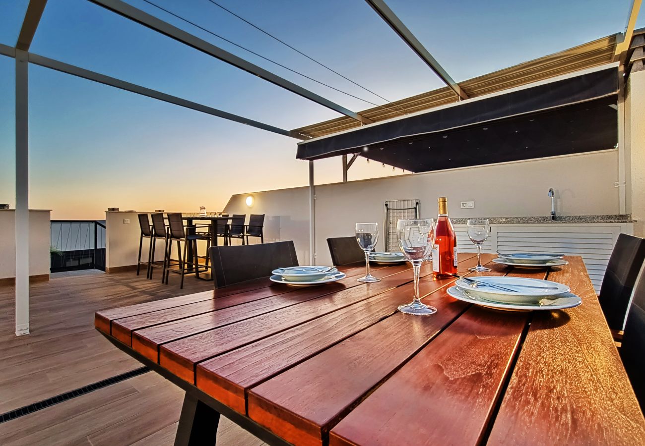 Apartment in San Javier - Penthouse Apartment with Sea and Pool Views