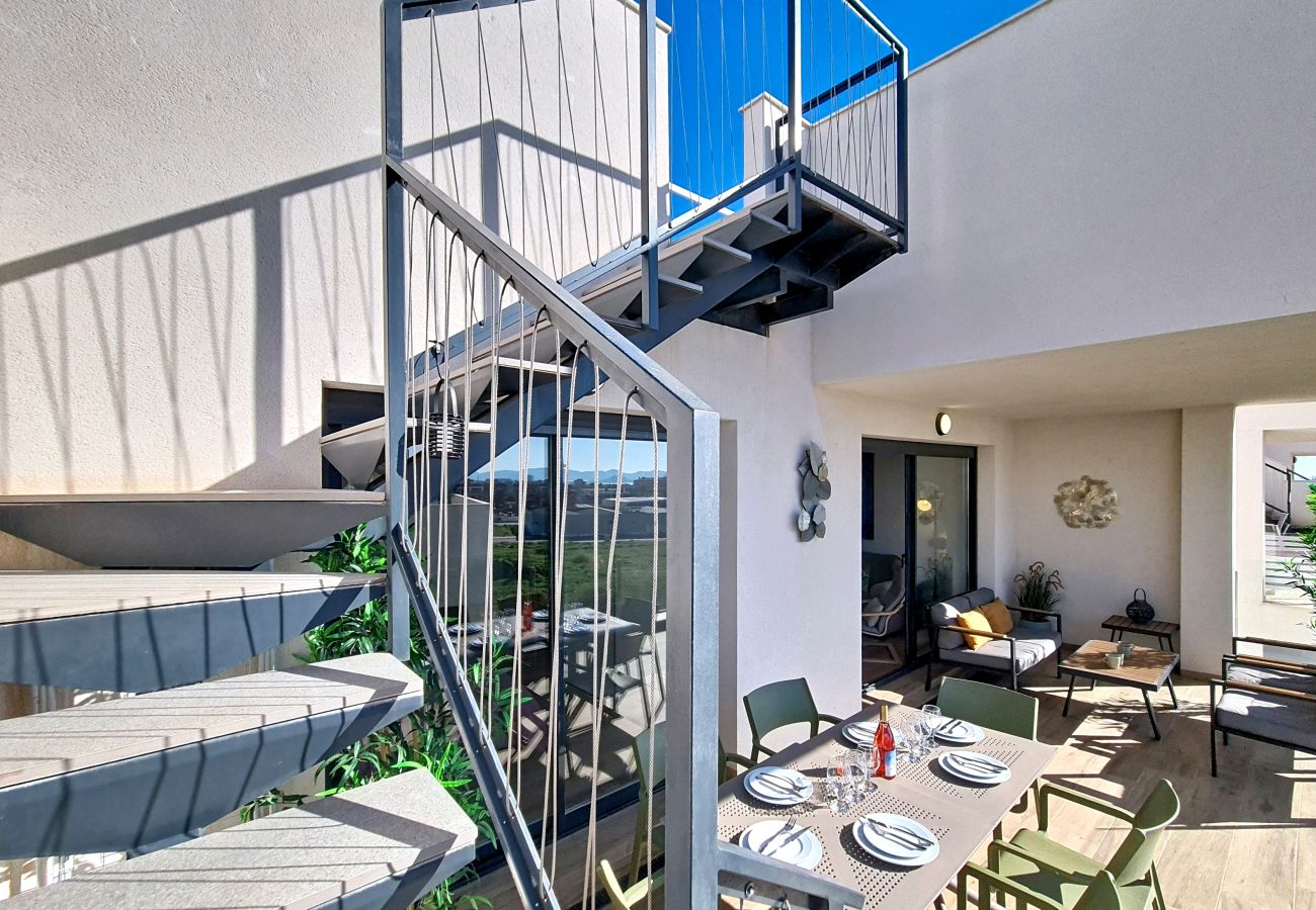 Apartment in San Javier - Penthouse Apartment with Sea and Pool Views