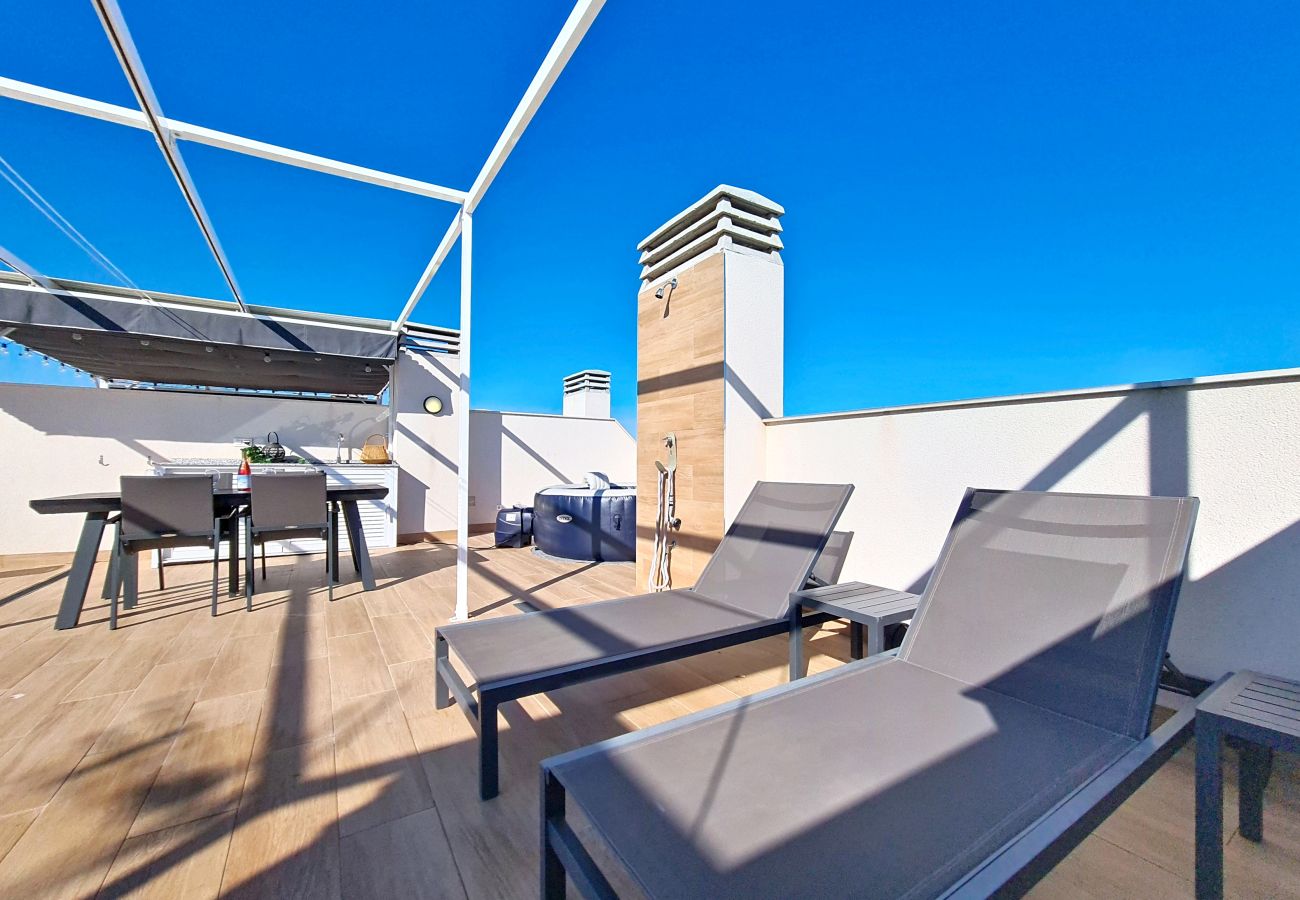 Apartment in San Javier - Penthouse Apartment with Sea and Pool Views