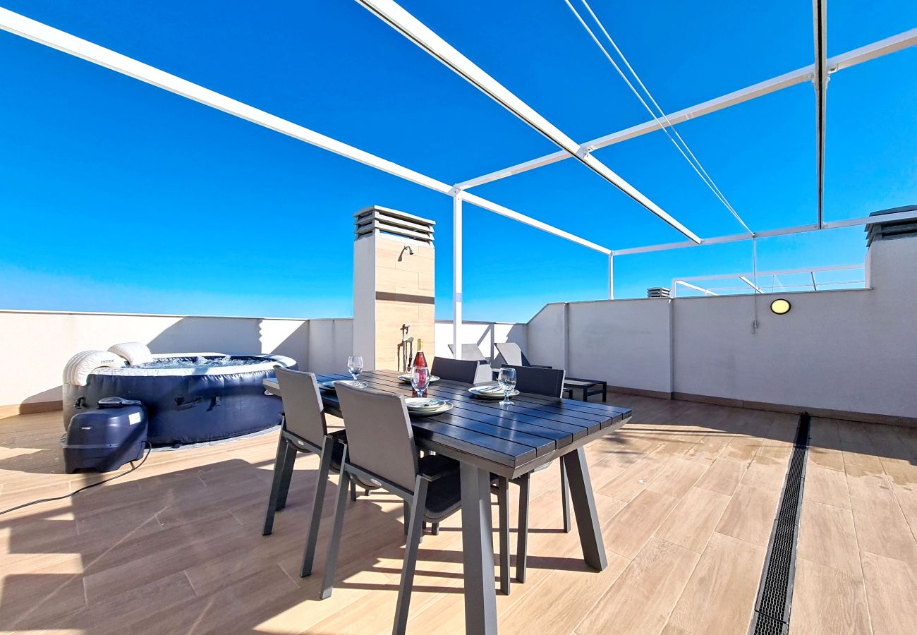 Apartment in San Javier - Penthouse Apartment with Sea and Pool Views