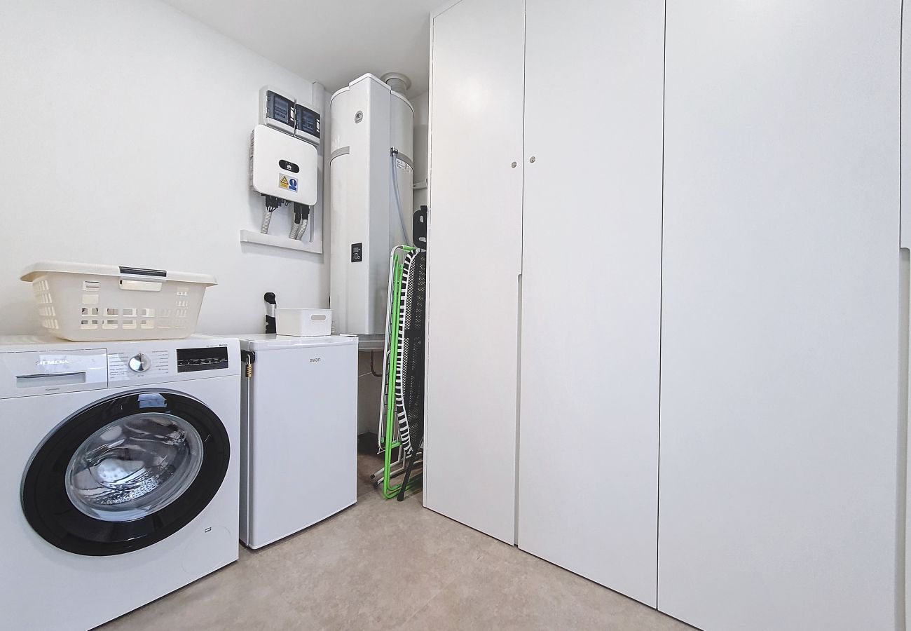 Villa in Santiago de la Ribera - Villa with private pool, and terrace, Wi-Fi and BBQ