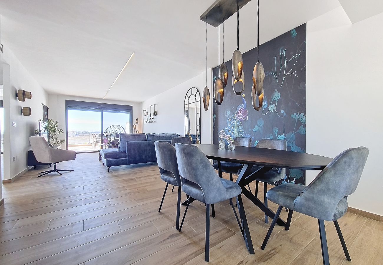 Apartment in San Javier - Apartment with large balcony and pool views