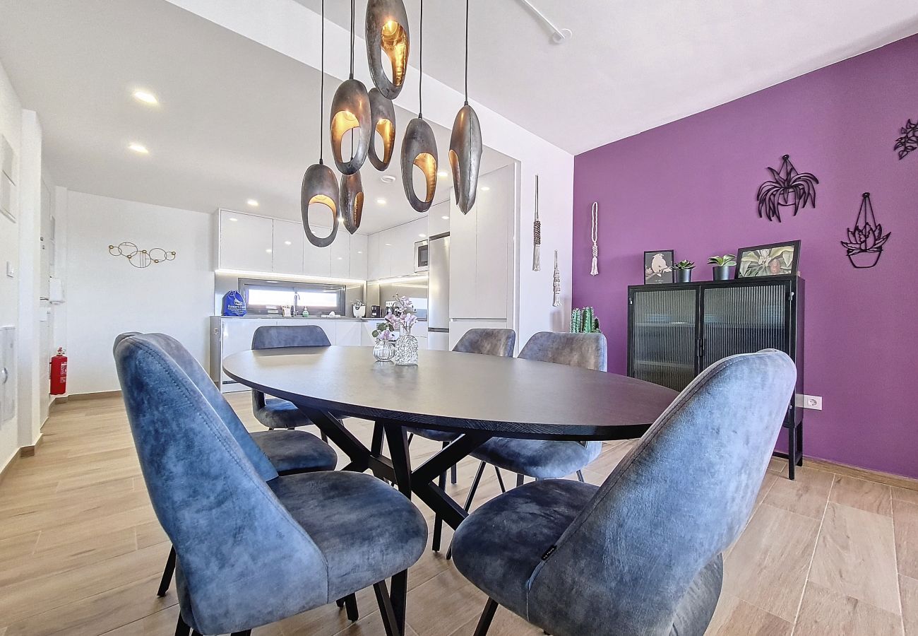 Apartment in San Javier - Apartment with large balcony and pool views