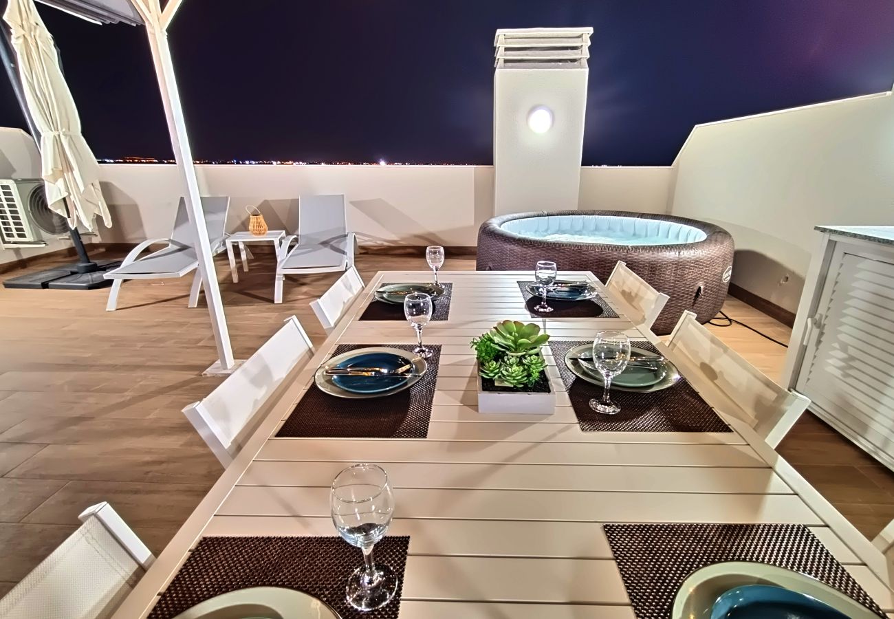 Apartment in San Javier - Penthouse with jacuzzi and roof terrace