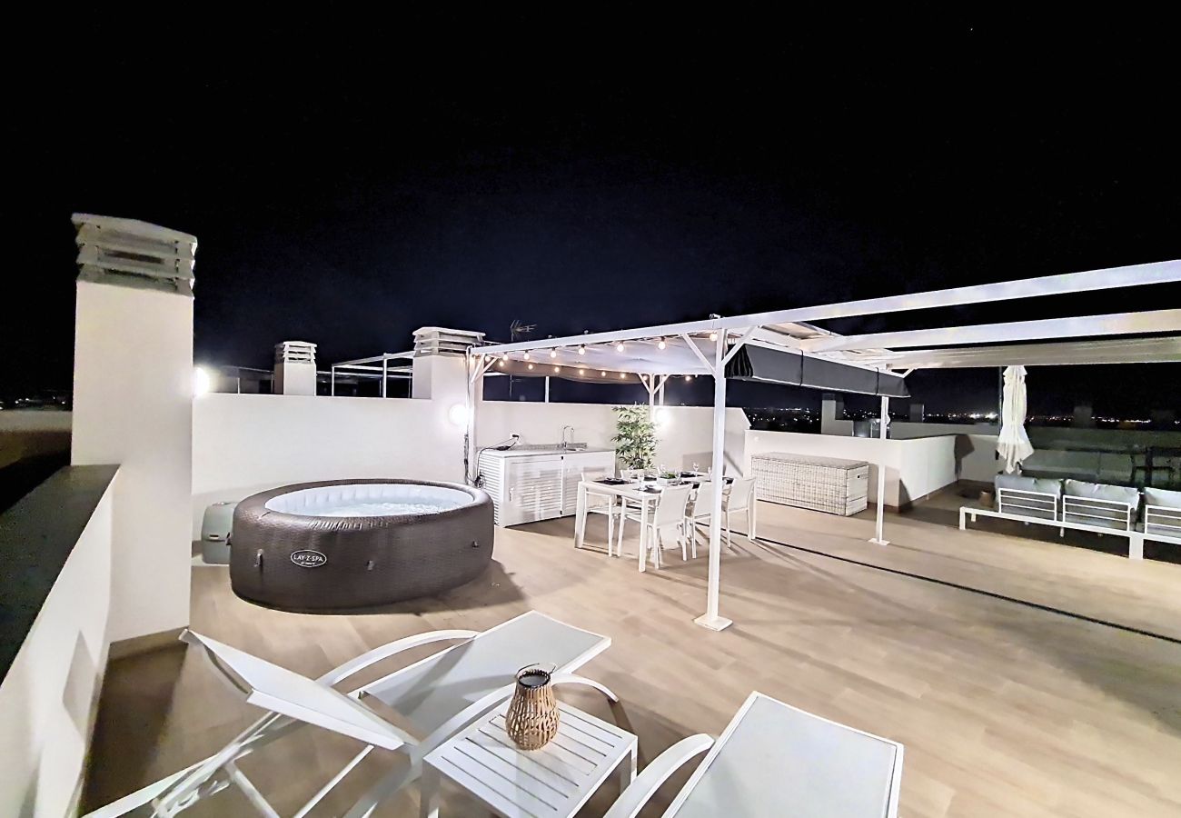 Apartment in San Javier - Penthouse with jacuzzi and roof terrace