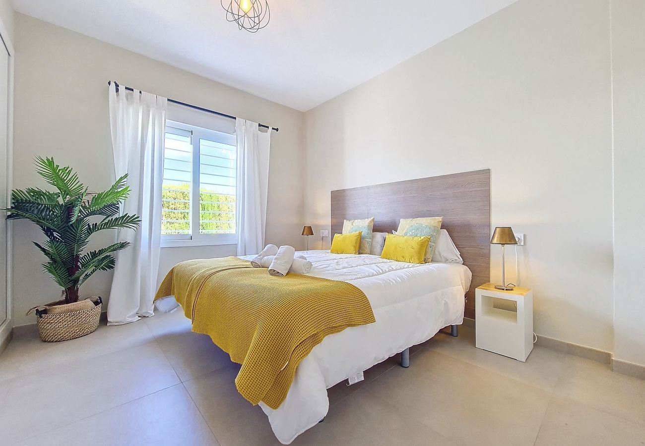 Villa in Mar de Cristal - Villa with private pool and garden