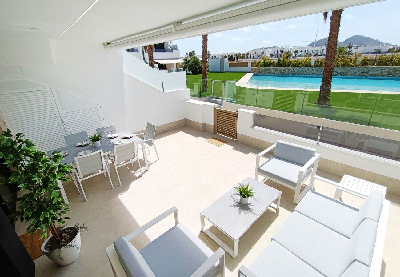 Apartment in Mar de Cristal - Poolside apartment, close to the beach