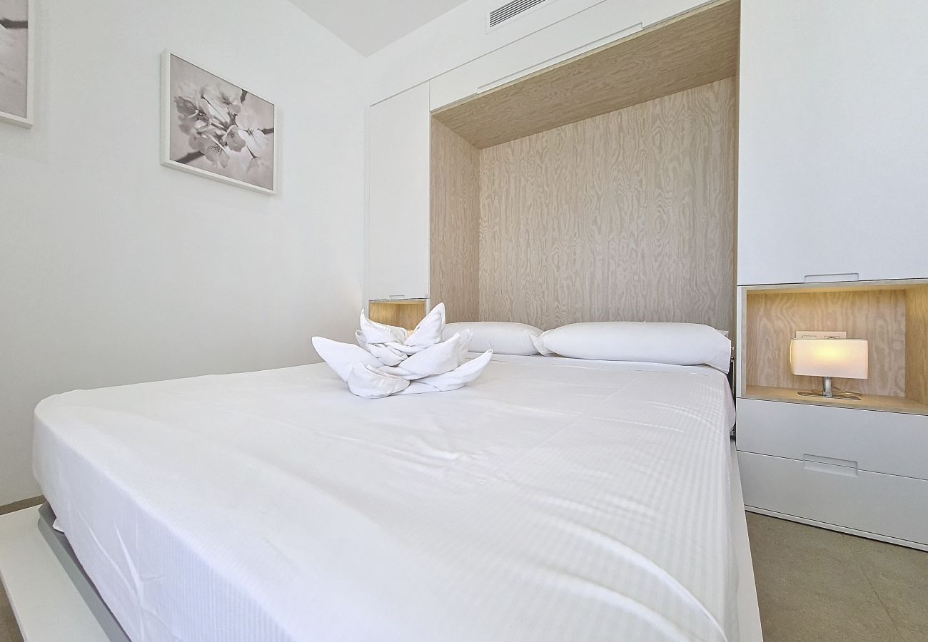 Apartment in Mar de Cristal - Poolside apartment, close to the beach