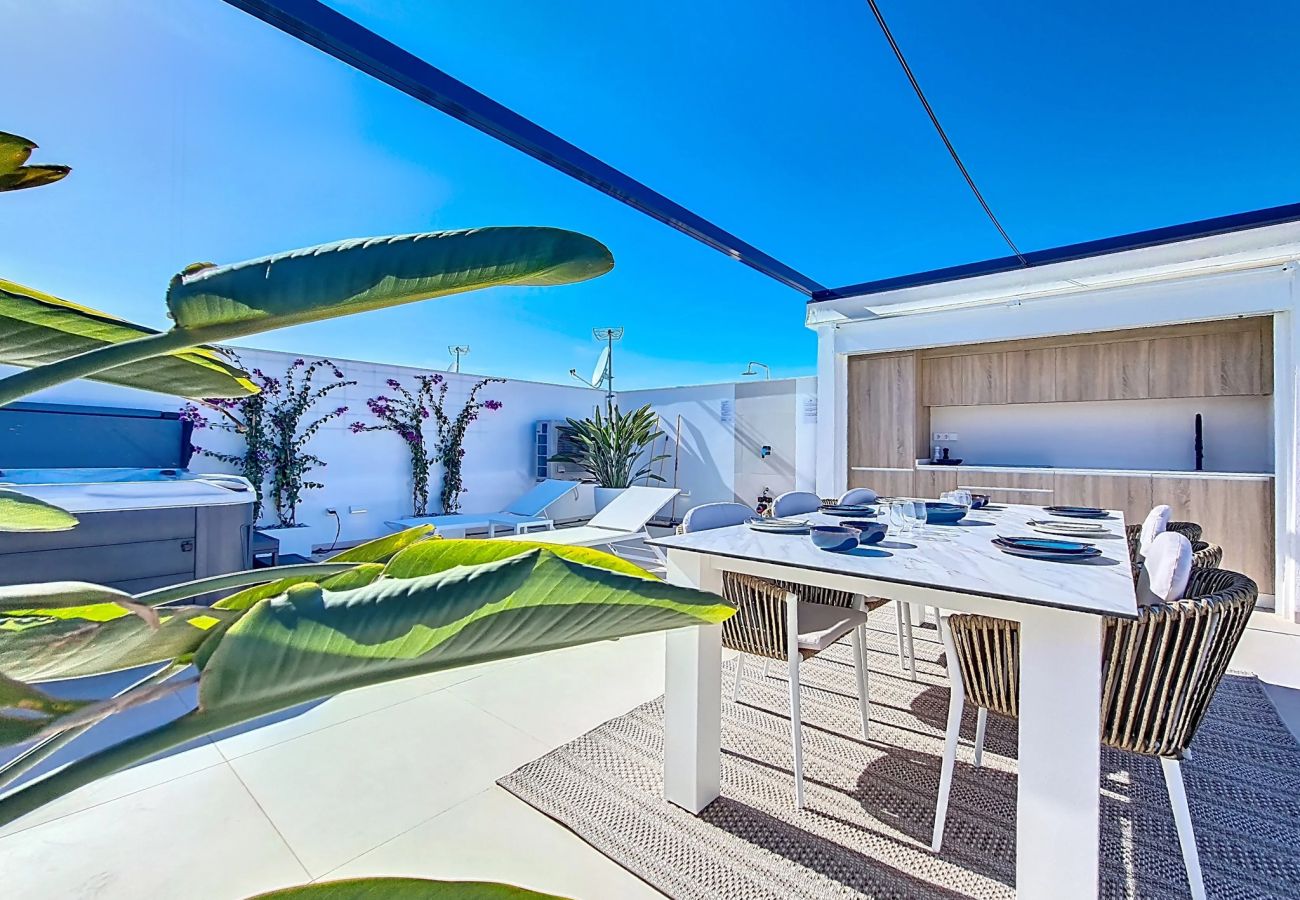 Villa in San Javier - Villa with private pool and Jacuzzi