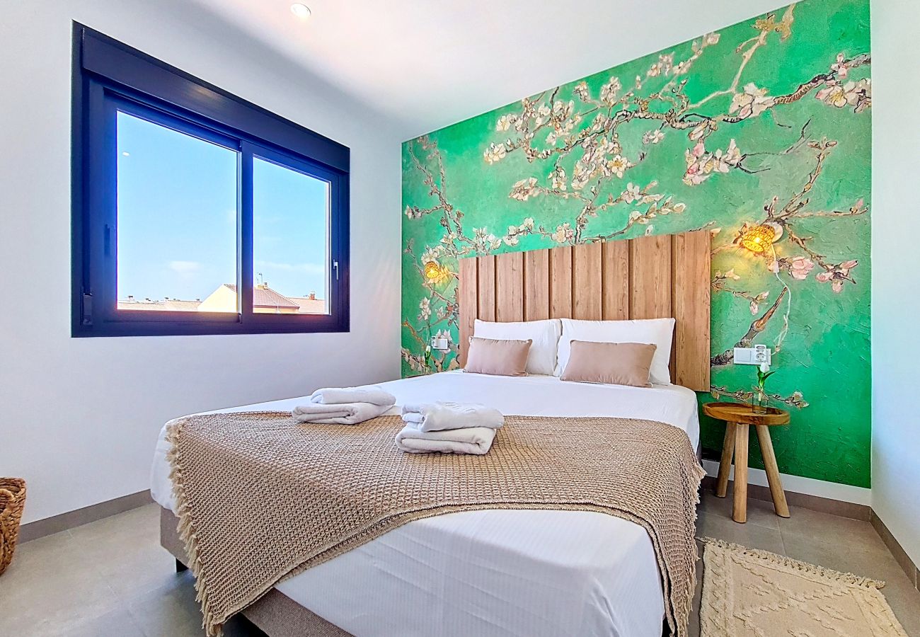 Apartment in San Pedro del Pinatar - Penthouse apartment, roof terrace and pool