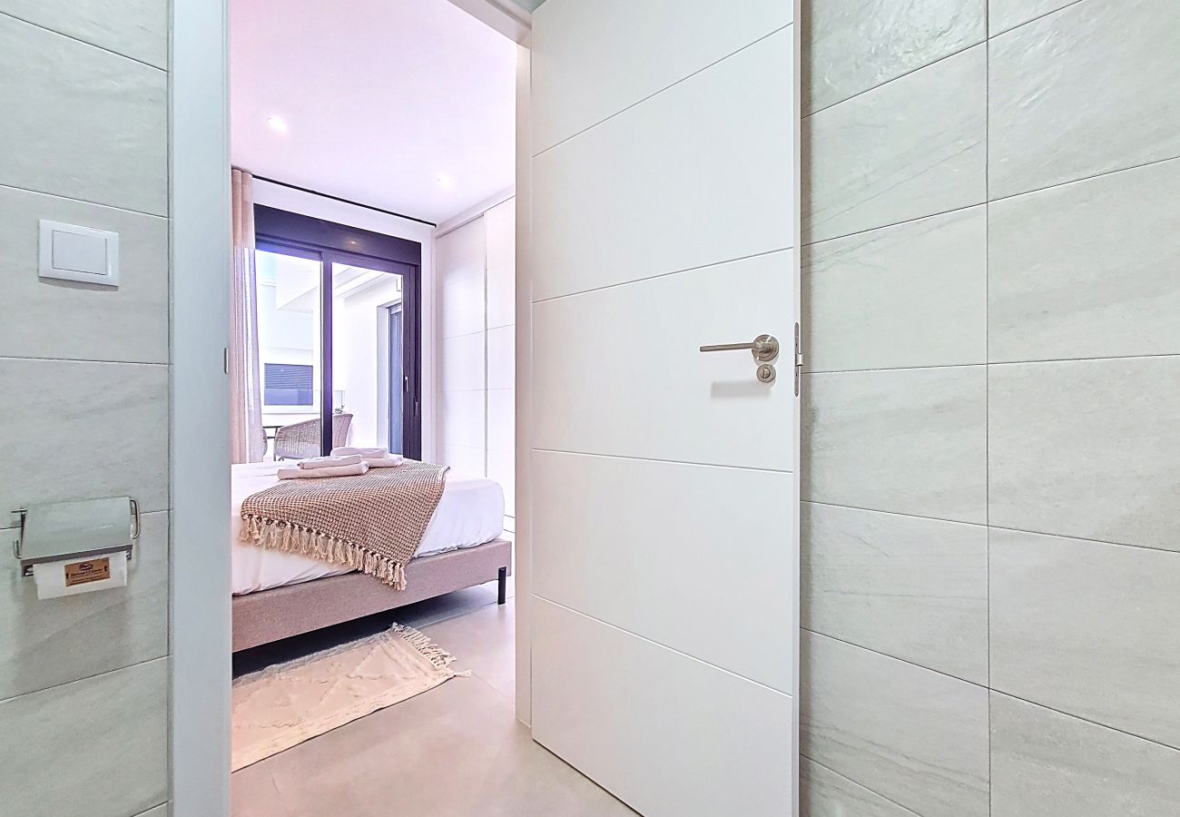 Apartment in San Pedro del Pinatar - Penthouse apartment, roof terrace and pool