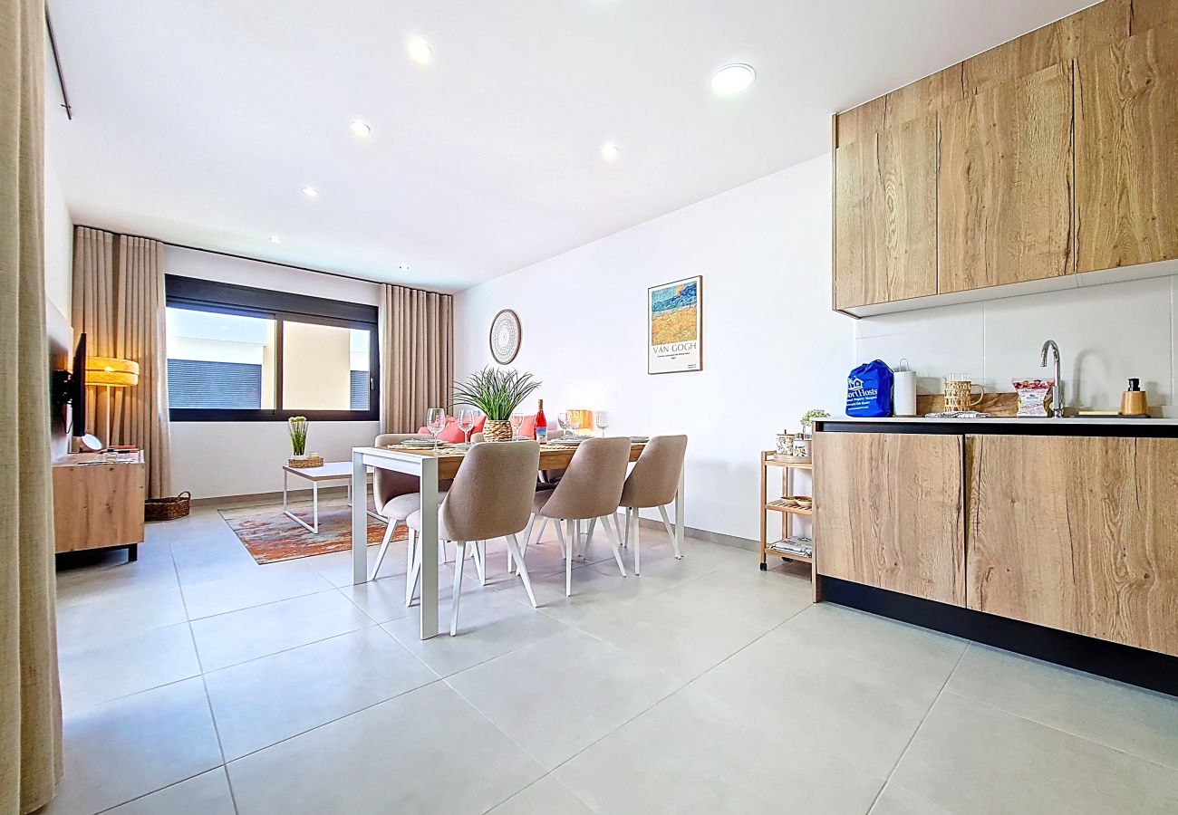Apartment in San Pedro del Pinatar - Penthouse apartment, roof terrace and pool