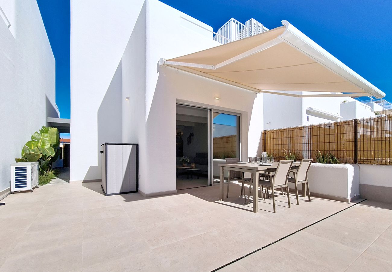 Villa in Los Alcazares - Villa with private pool, BBQ and large patio