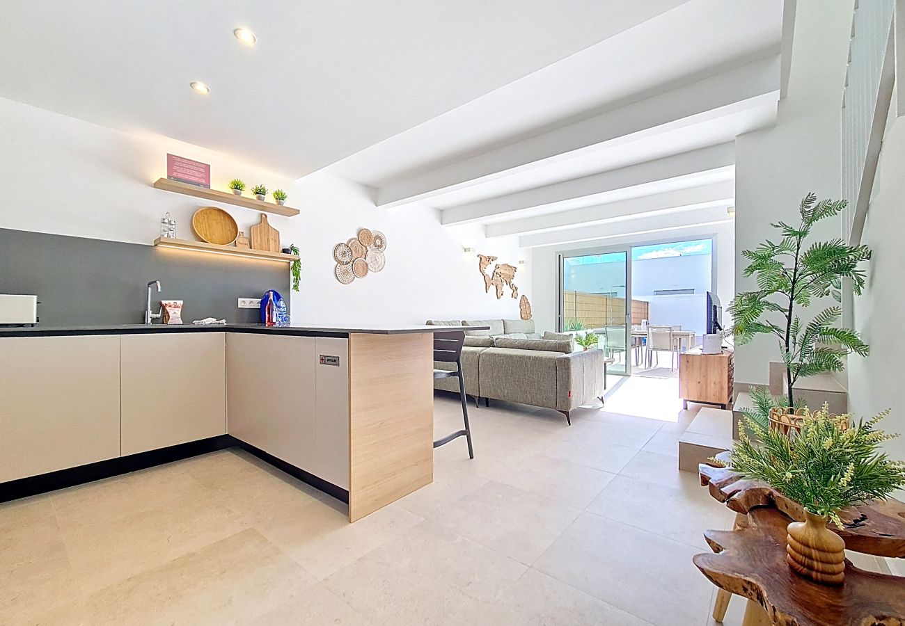 Villa in Los Alcazares - Villa with private pool, BBQ and large patio