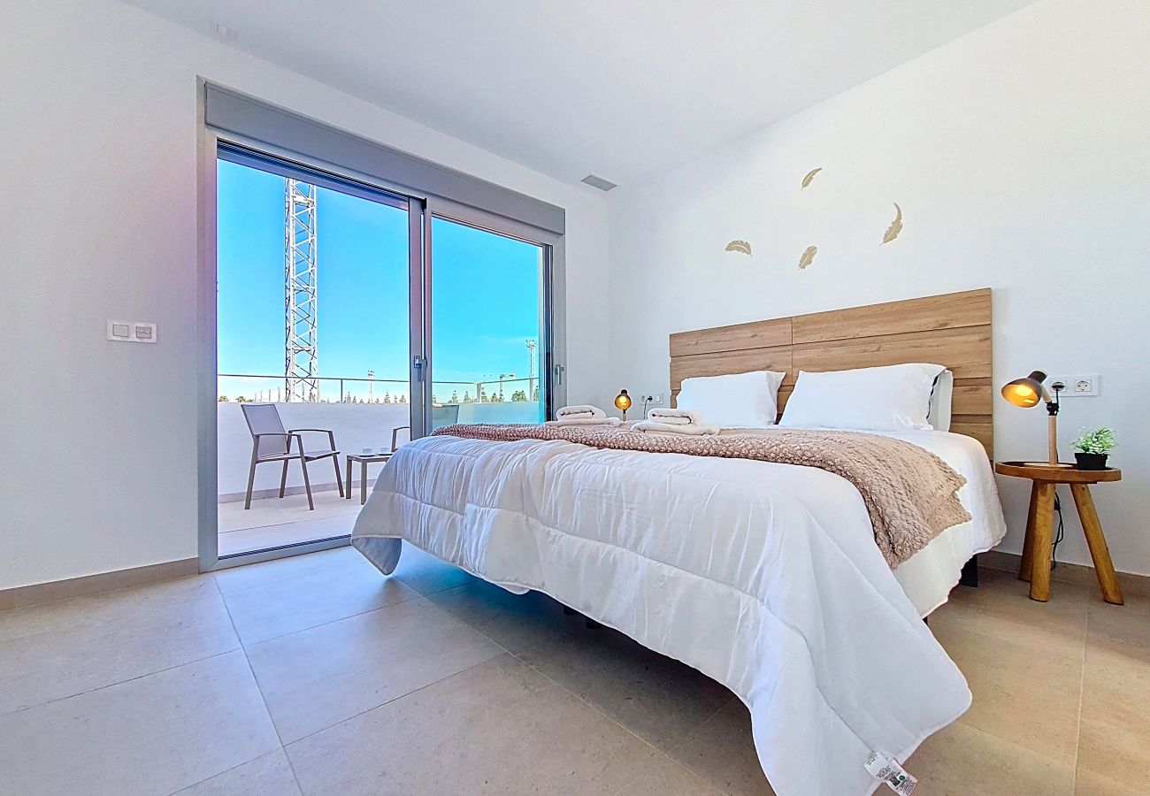 Villa in Los Alcazares - Villa with private pool, BBQ and large patio