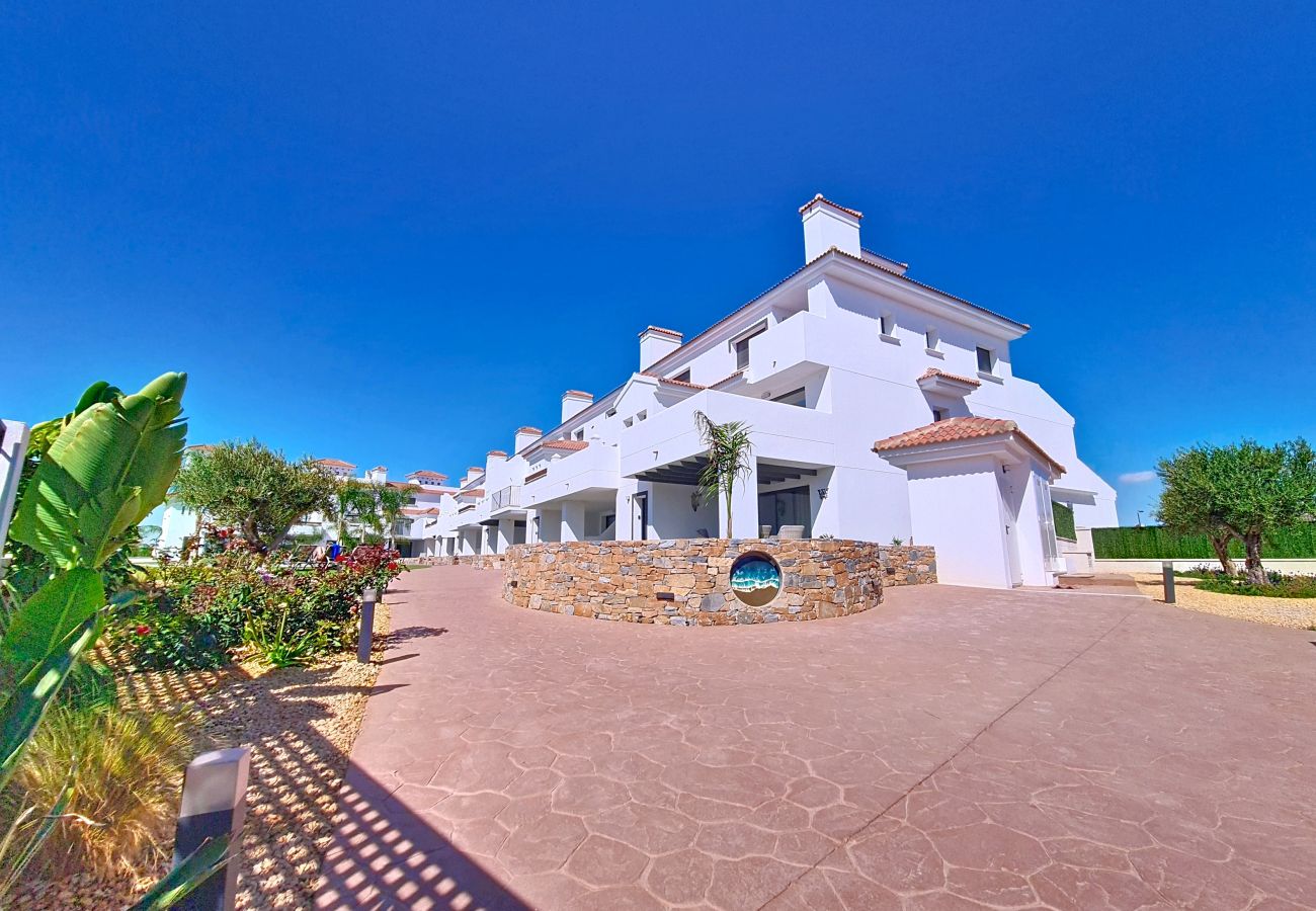 Apartment in Los Alcazares - South-Facing Ground Floor Apartment by the Pool