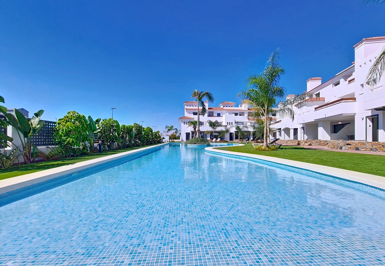 Apartment in Los Alcazares - South-Facing Ground Floor Apartment by the Pool