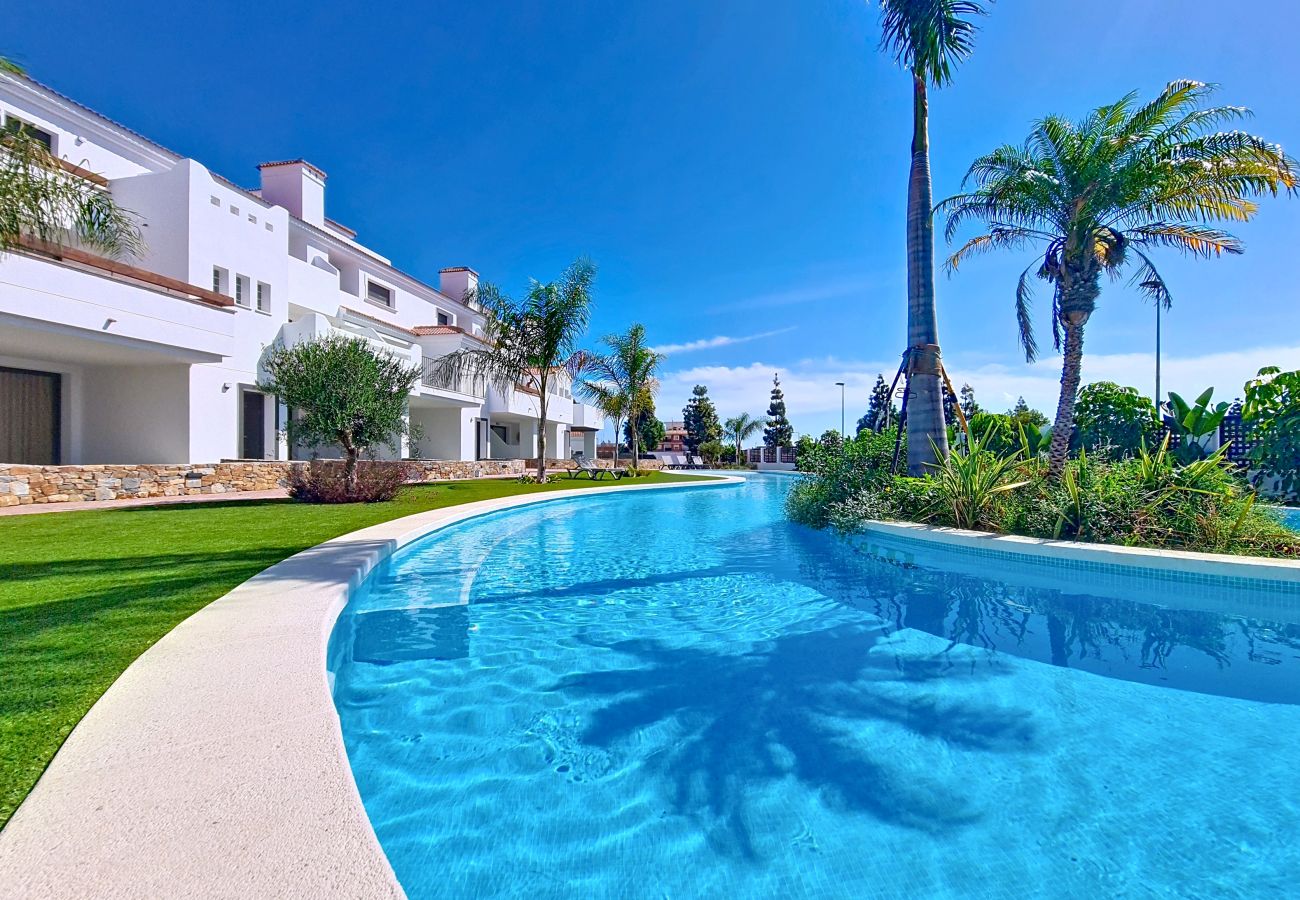 Apartment in Los Alcazares - South-Facing Ground Floor Apartment by the Pool