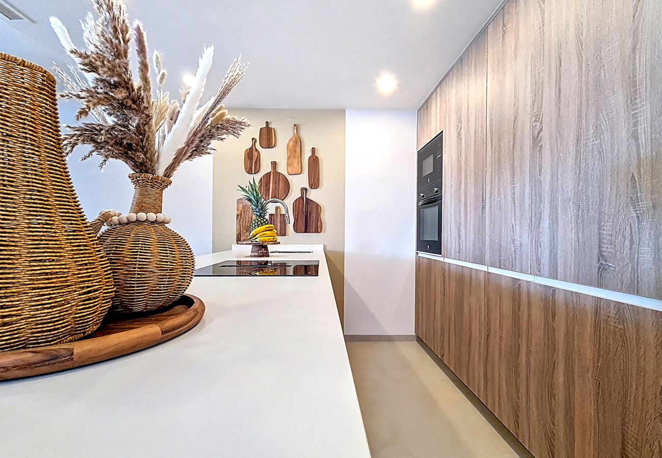 Apartment in Los Alcazares - Exclusive Ground Floor Apartment by the Pool